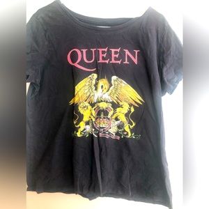 QUEEN 2018 TShirt  Size M